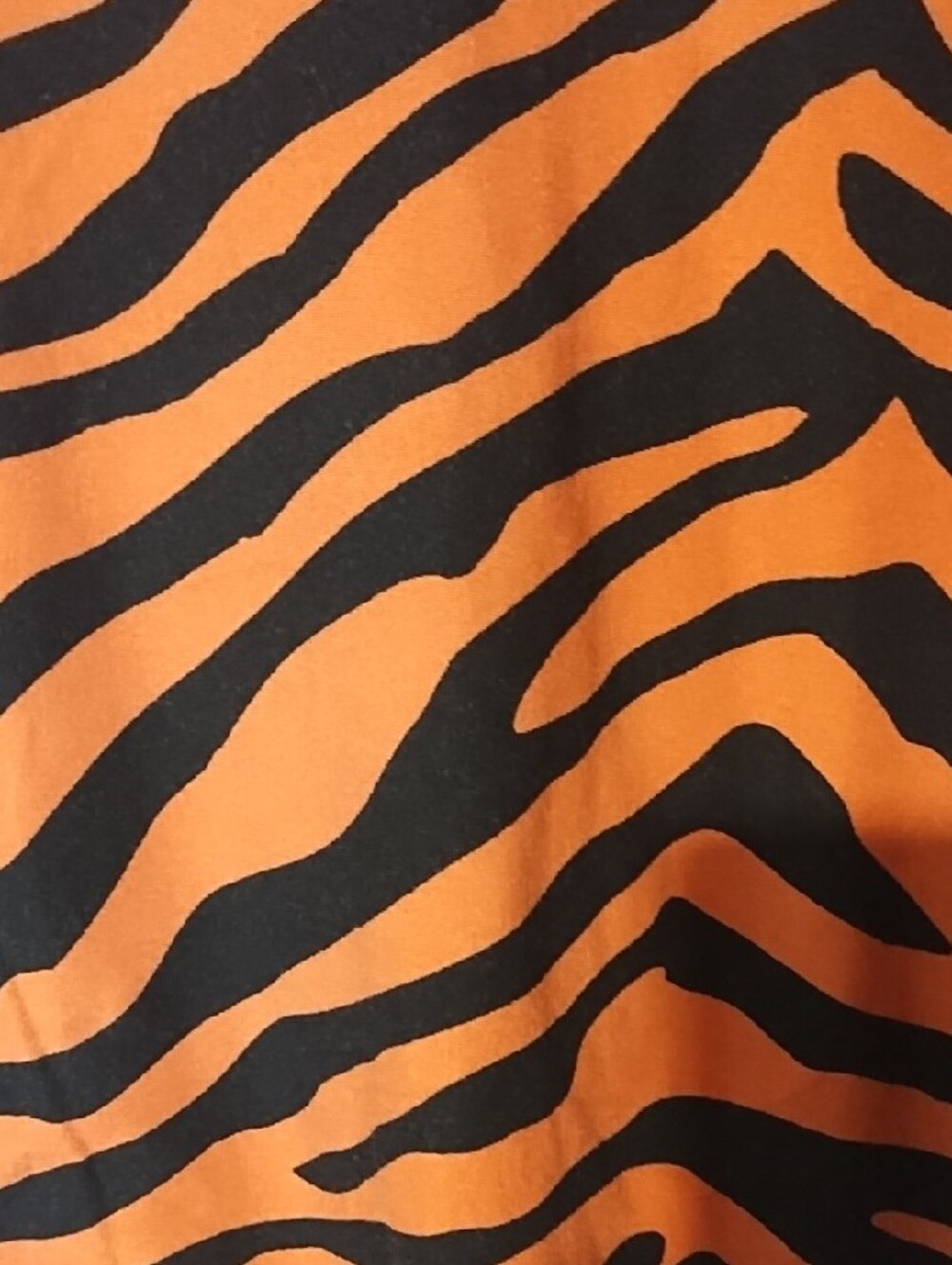 Rust Zebra-Stripe Long Sleeve Tunic with Shoulder Buttons Large EUC. - Picture 5 of 10